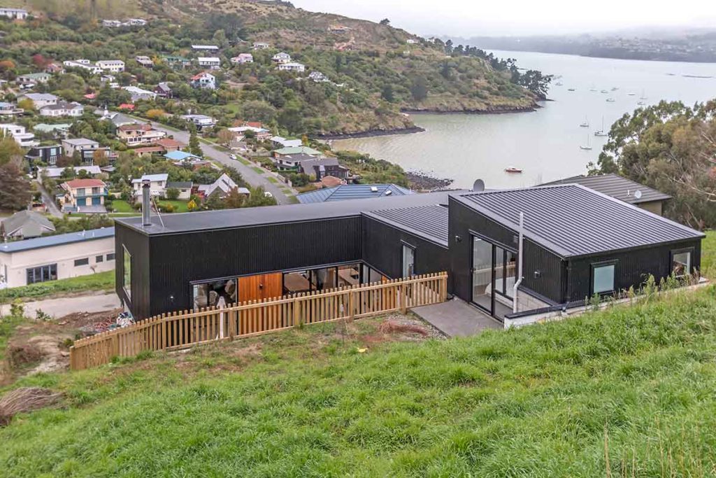 Mariners Cove, Cass Bay - Registered Master Builder Gold House of the Year Award – Christchurch New Architectural Build 2017 - Fleetwood Construction Ltd.